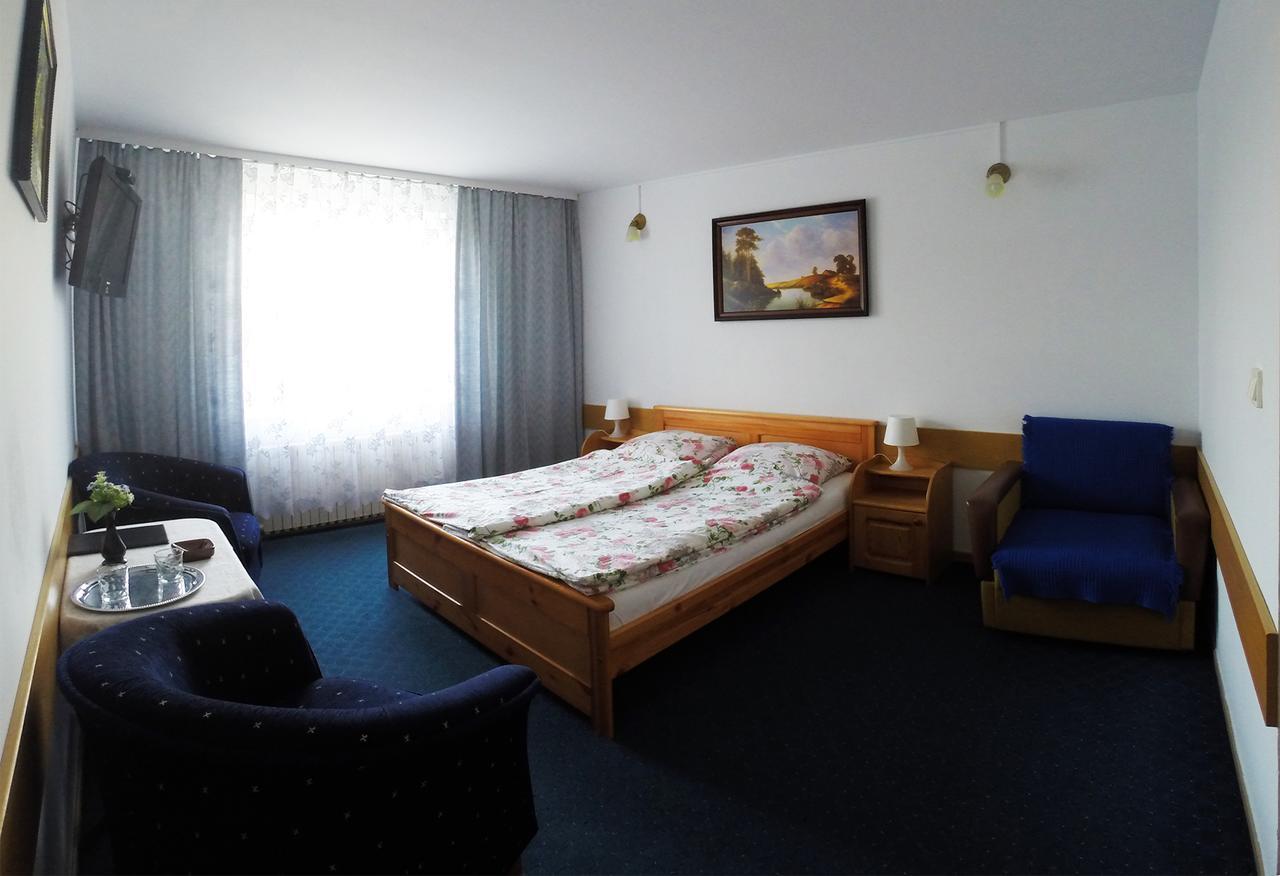 Hotel Kot Siestrzen 외부 사진