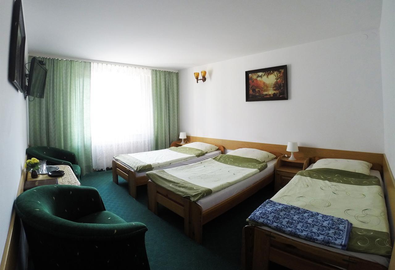 Hotel Kot Siestrzen 외부 사진
